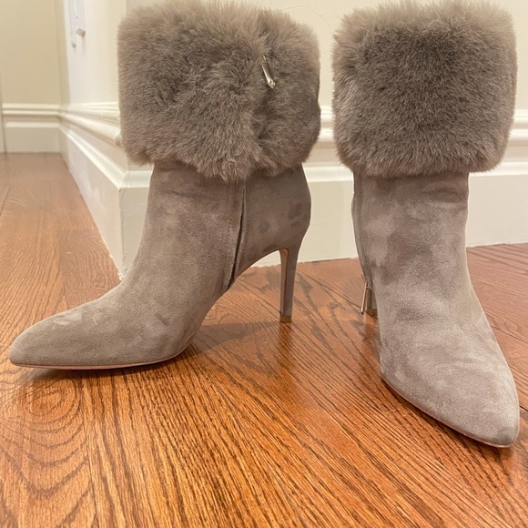 Sam Edelman Gray Suede Oleana Booties - Picture 2 of 5